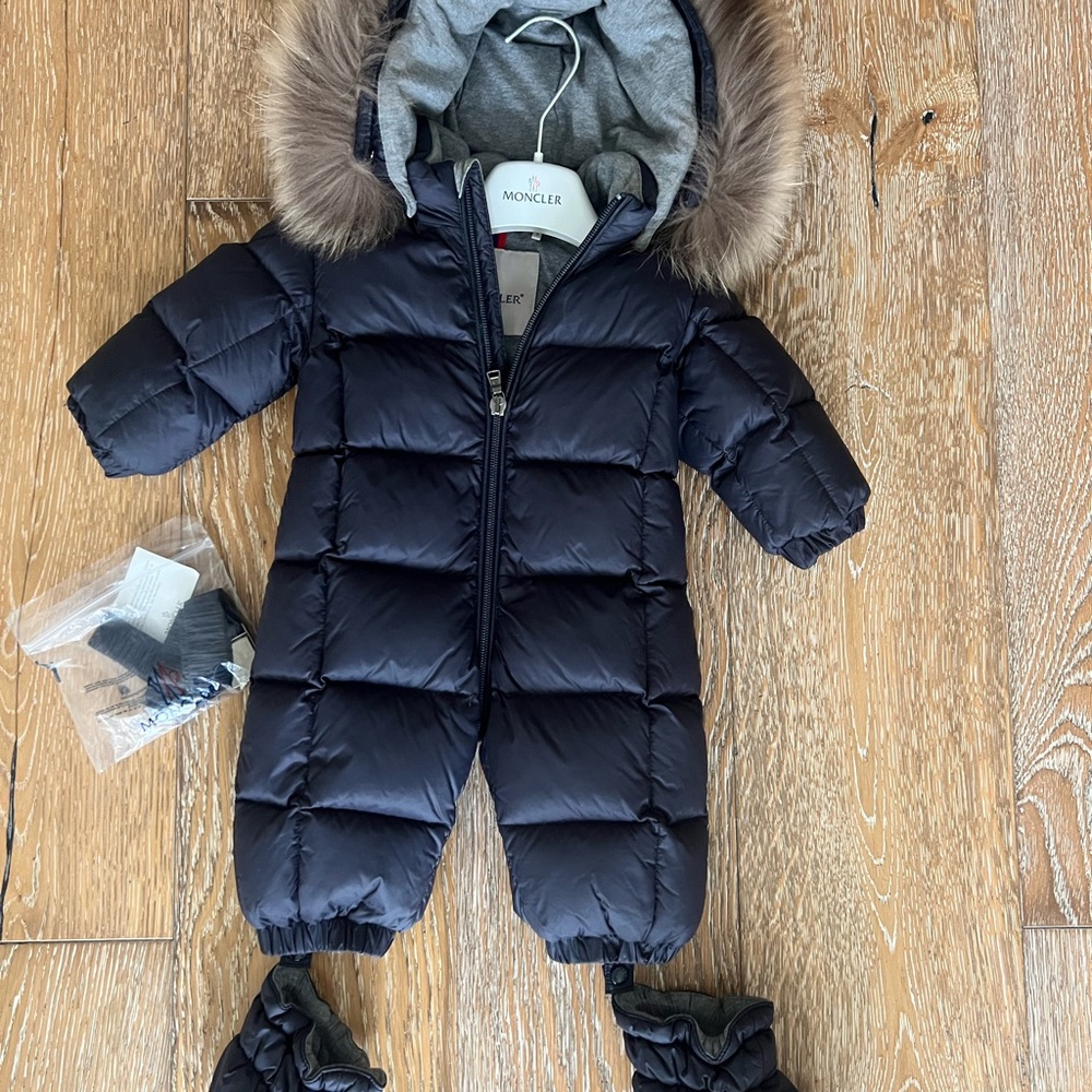 Moncler New Jean Tuta Navy Baby Down Snowsuit with REAL Fur Trim